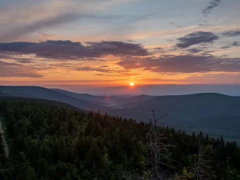 Karkonosze – Górskie Szlaki  i Ukryte Skarby